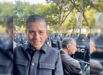 Asiste Giovani Gutiérrez al “Desfile del Día del Policía”