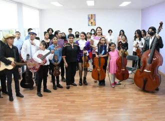 Fundador del Ballet Folclórico Nacional de México visitó ‘Escuelas para la Vida’ en Tláhuac