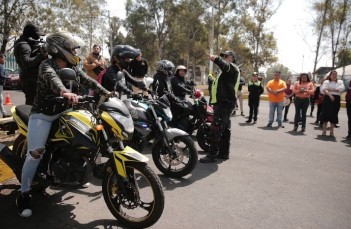 Aumenta Semovi  trámites de placas para motocicleta