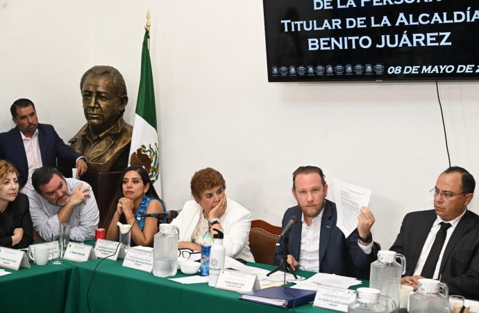 Se destapa Taboada ante diputados en Congreso CDMX