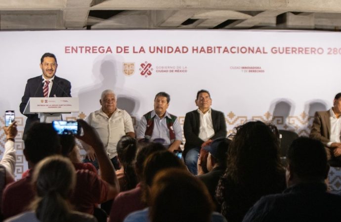 AMLO, el más avanzado en igualdad de género: Batres