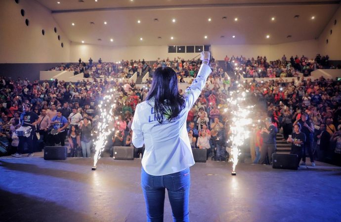 Lía Limón agradece apoyo de vecinos de ÁO en campaña y llama a votar