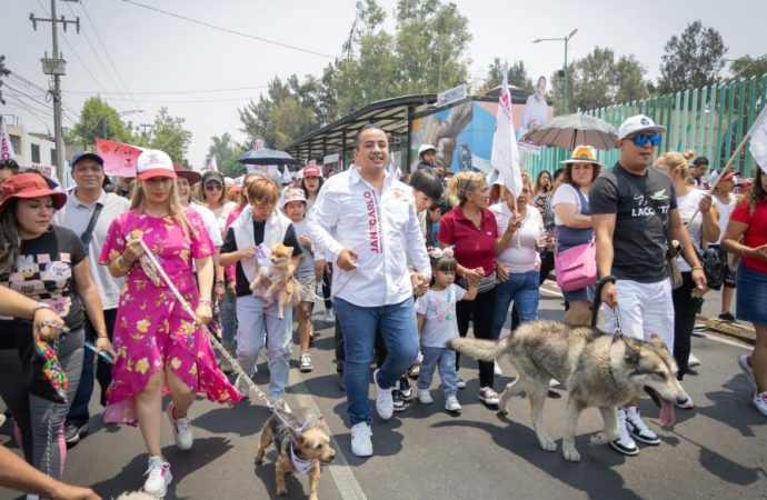 Janecarlo plantea 3 clínicas veterinarias en GAM