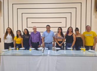 En Cuautitlán, priístas abandonan su partido y se suman a Claudia Sheinbaum