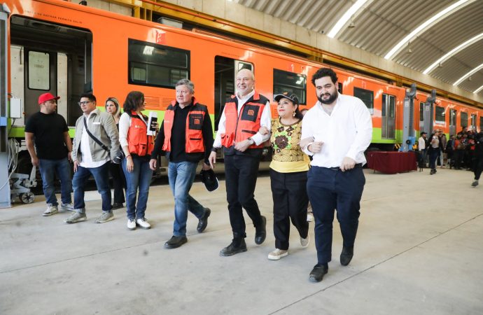 Brugada da espaldarazo al director general del Metro